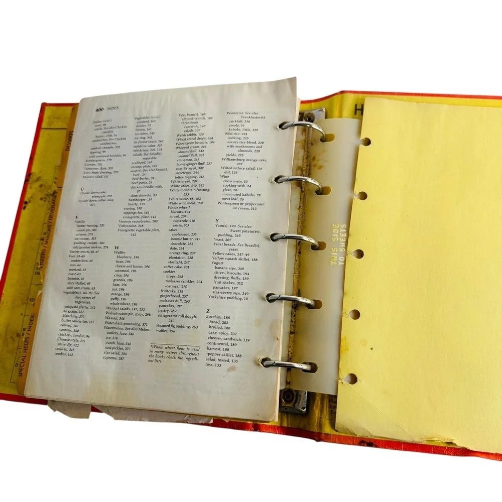 Betty Crockers Cookbook New and Revised Edition Vtg 5 Ring‎ bound Recipe Book